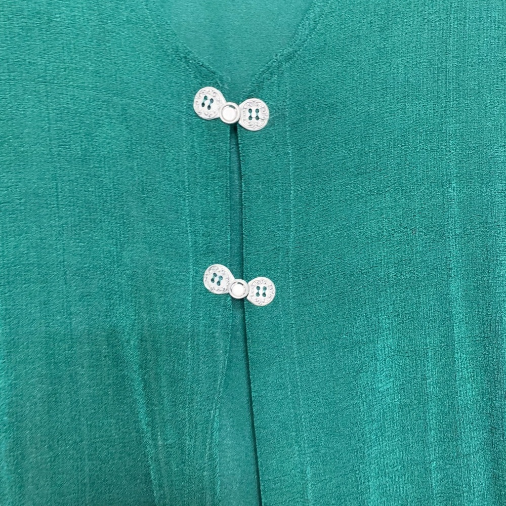 Vest - Picture 4 of 4